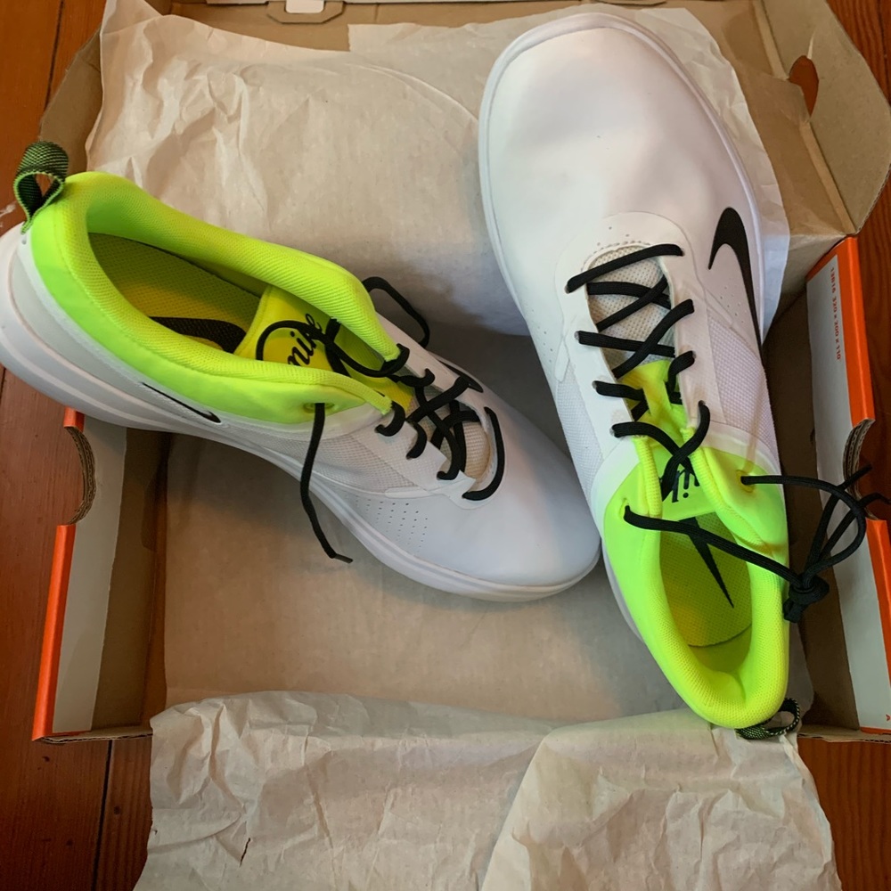 WMNS Golf Nike Air Max Zoom Pegasus 34 (size 9.5)
